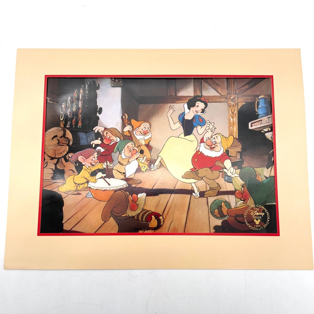 Disney Lithograph Snow White 1994 Disney Store Exclusive Art Print Good Vintage
